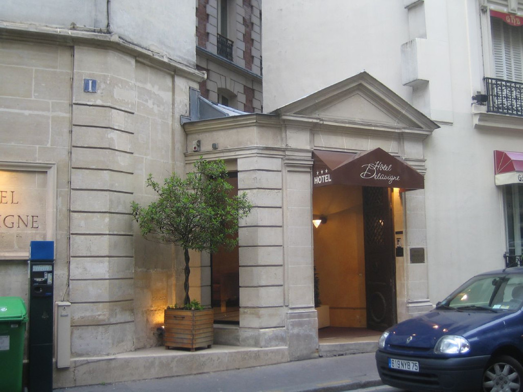 Rekomendasi Hotel di Paris : Hotel Delavigne